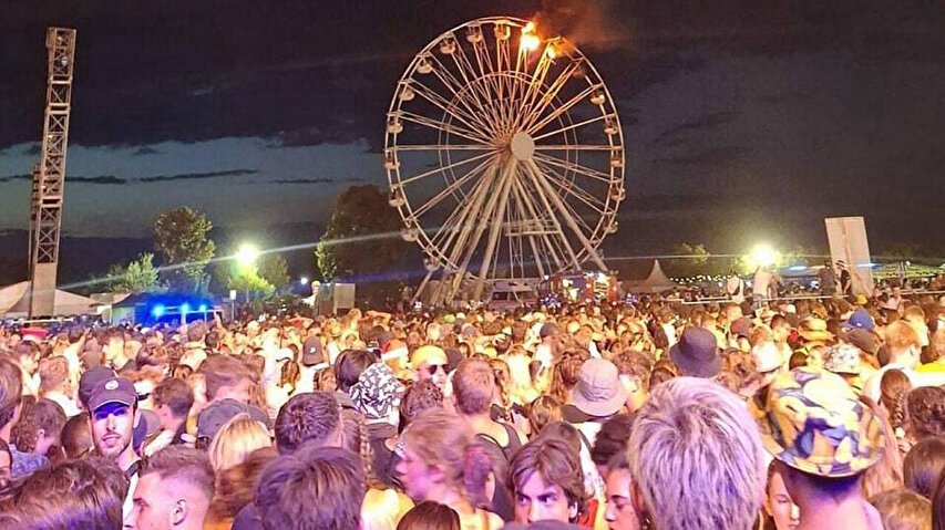 Almanya’da lunapark faciası: Dönme dolap alev aldı onlarca kişi yaralandı