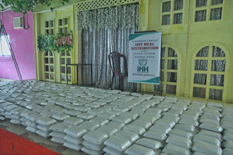 Bangladeş’te yaşanan büyük selden 4 buçuk milyon kişi etkilendi: İHH acil yardım çalışması başlattı