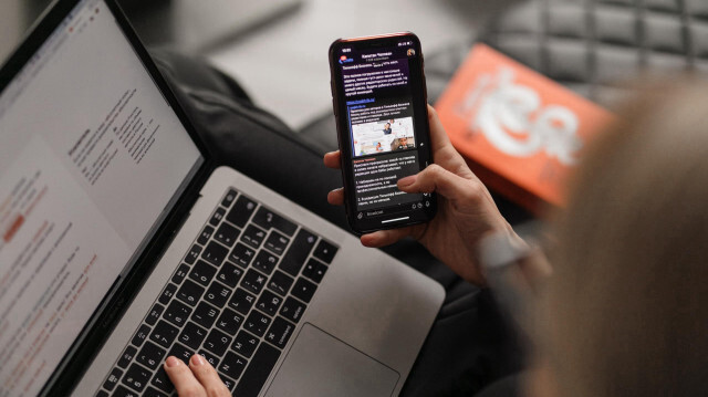 Belçika’da birinci ve orta dereceli okullarda akıllı telefon kullanımı yasaklandı