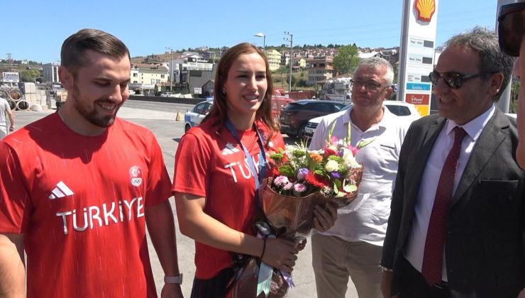 Buse Tosun Çavuşoğlu, Yalova’ya Dönüşte Coşkuyla Karşılandı