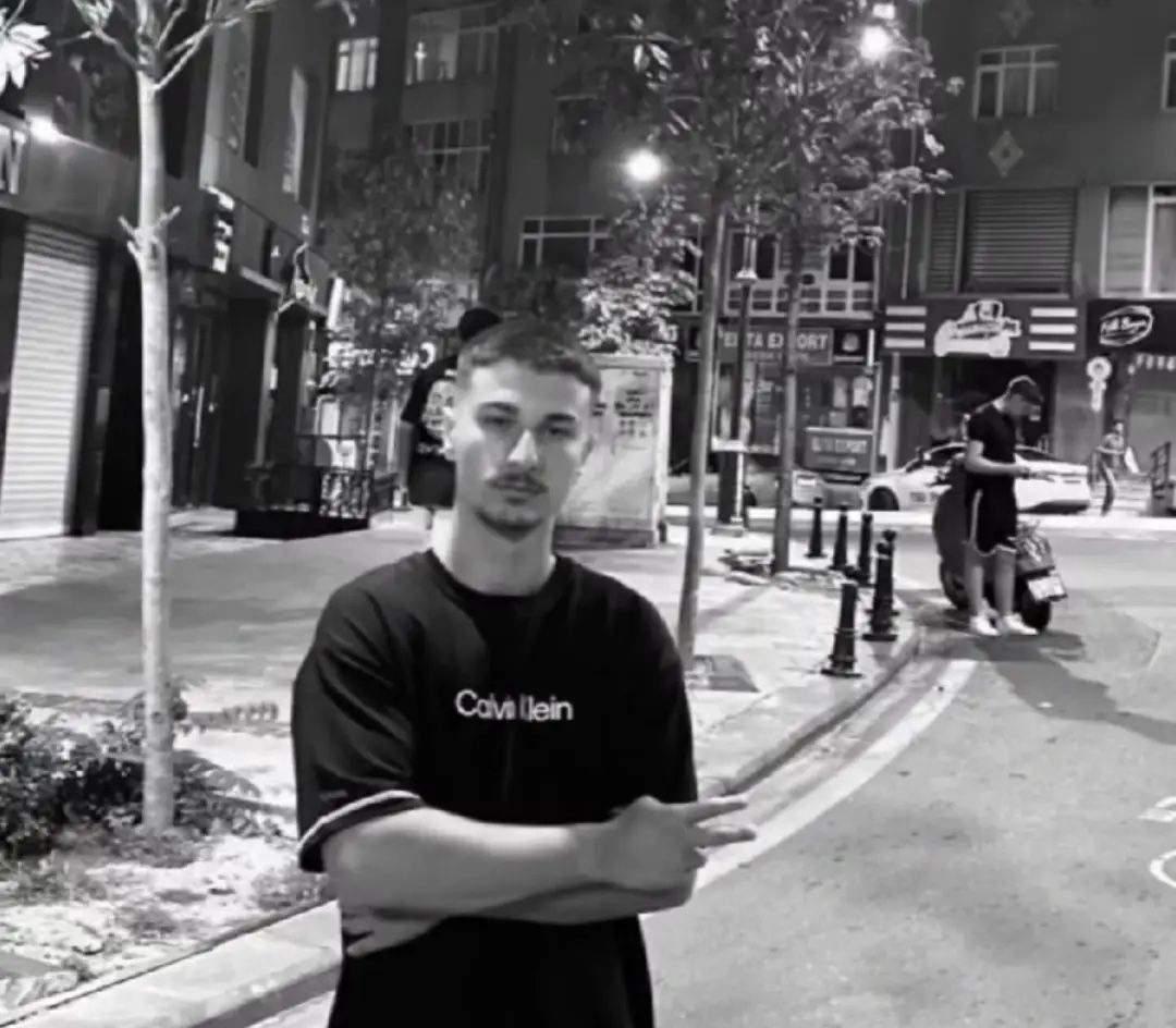 Dehşetli cinayet: 16 yaşındaki çocuk paylaştığı fotoğraf yüzünden canice öldürüldü