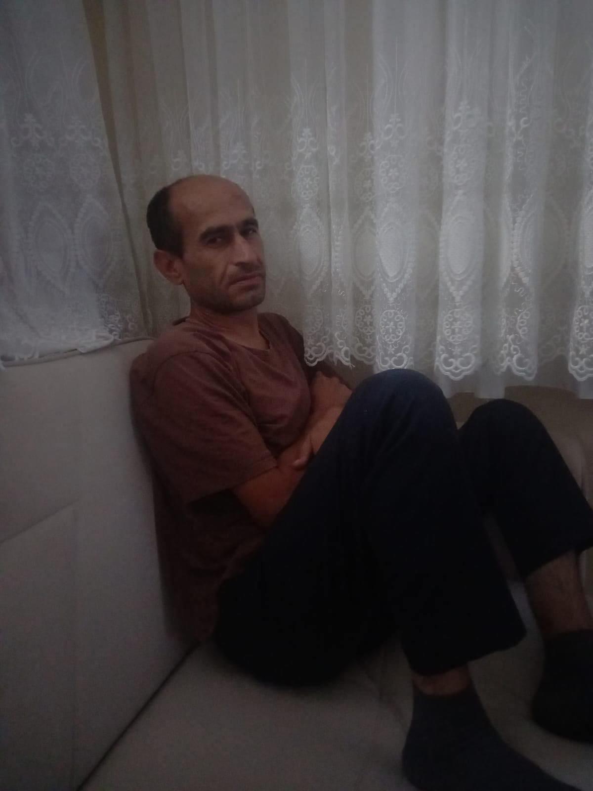 Fatih’te dehşetli ölüm! 9 başıboş sokak köpeği bir genci parçaladı