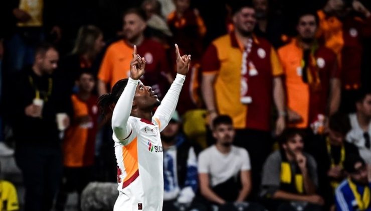 İki gol atmıştı: Michy Batshuayi, Galatasaray formasıyla tarihe geçti!