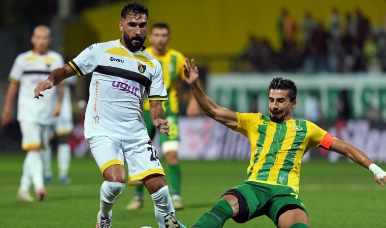 İstanbulspor 3 puanı 3 golle aldı: TFF 1. Lig'de 3'te 3 yaptı!