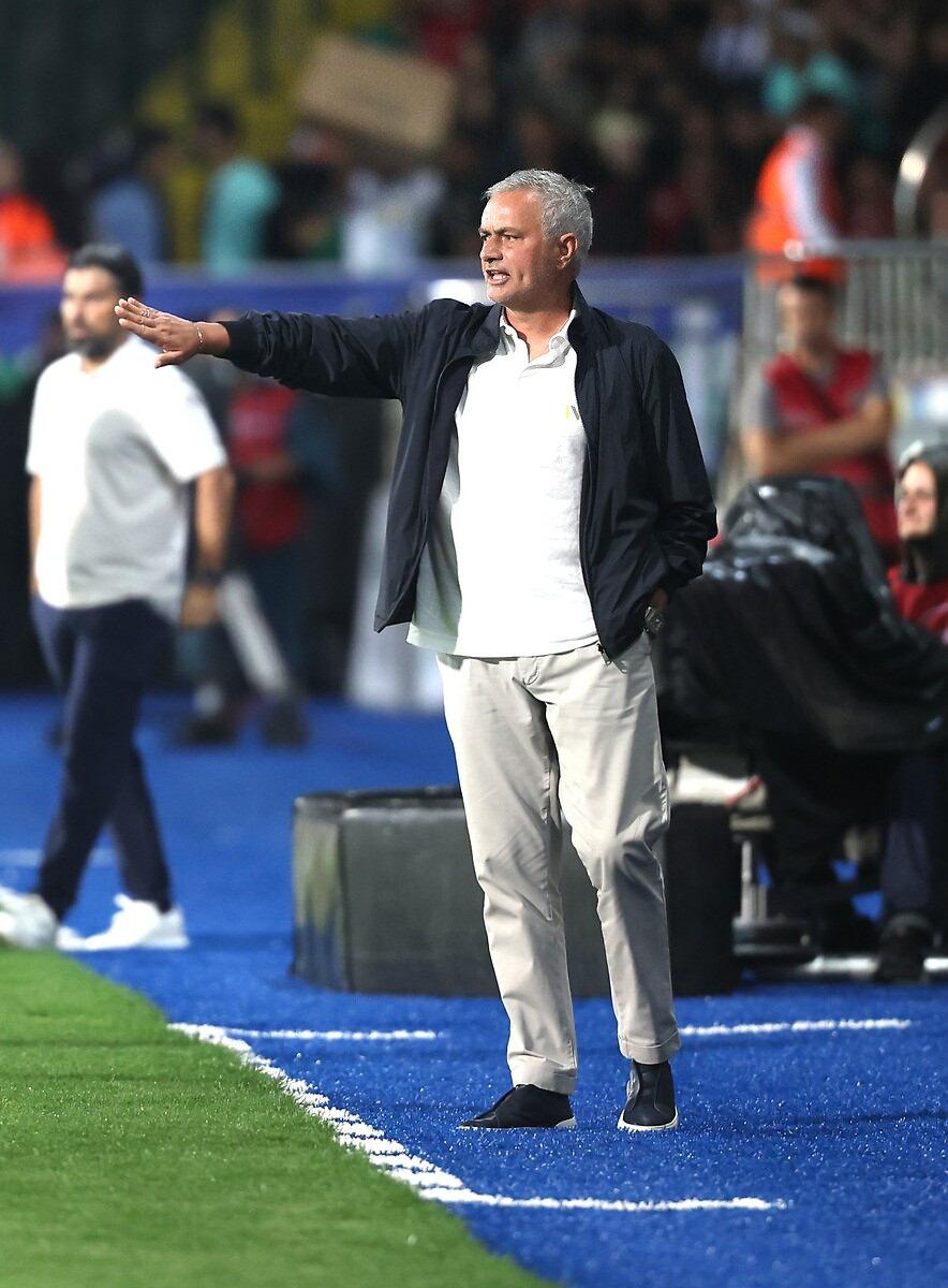 Rize'de Fred'in gecesi! Fenerbahçe gol oldu yağdı