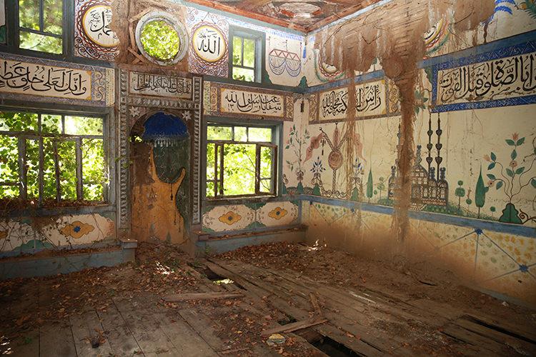 Sakarya'da asırlık cami, onarımla ibadete açılacak