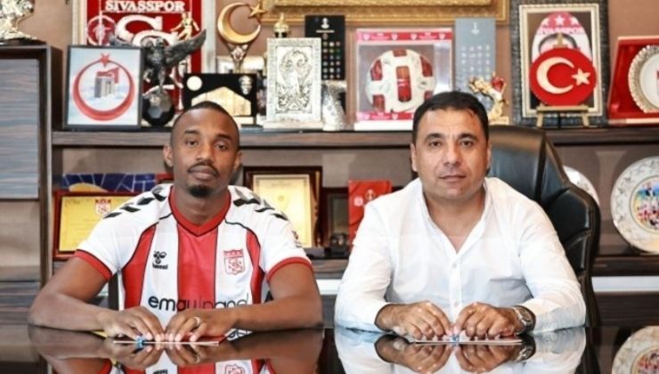 Sivasspor, Fode Koita’nın mukavelesini yeniledi