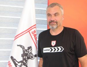 Thomas Reis: İdeolojim gereği ekip olarak baskılı oynuyoruz