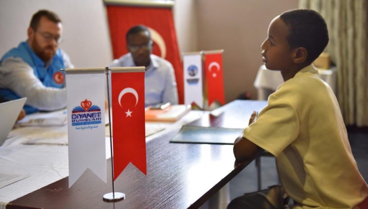 Türkiye Diyanet Vakfı  300 bini aşkın öğrenciye eğitim dayanağı verdi