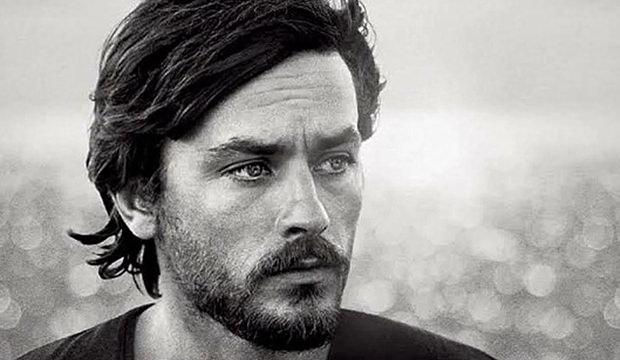 Ünlü Fransız aktör Alaın Delon hayatını kaybetti
