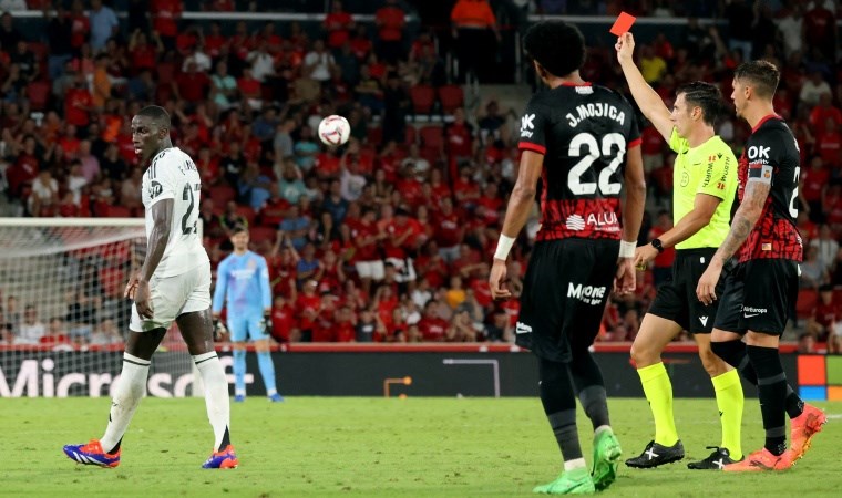 Vedat Muriç, Real Madrid'in ümitlerini söndürdü!