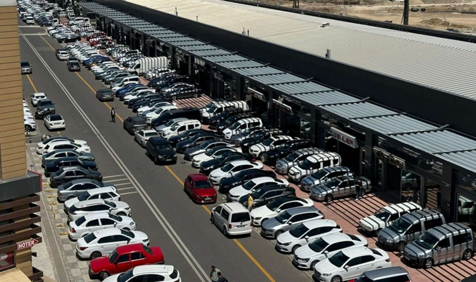 Yetki dokümanı olmayan galericiler ilan veremeyecek! Araç satışlarına yeni düzenleme geliyor: İşte detaylar...