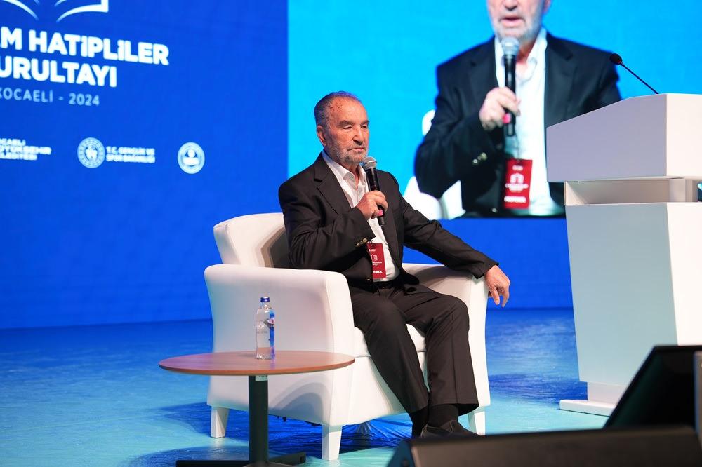 21'inci İmam Hatipliler Kurultayı, Erdoğan'ın iştirakiyle başladı: Yılın şiarı açıklandı