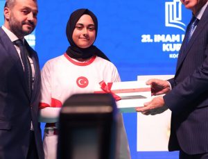 21’inci İmam Hatipliler Kurultayı, Erdoğan’ın iştirakiyle başladı: Yılın şiarı açıklandı