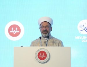 Ali Erbaş’tan değerli iletiler: İnsanları çağdaş bir cahiliyeye sürükledi!