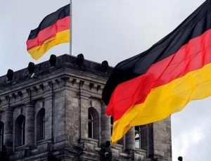 Almanya iktisatta yıl sonuna kadar toparlanma beklemiyor