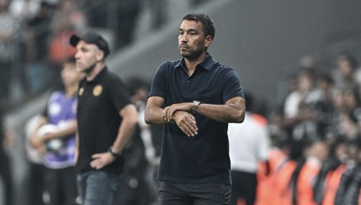 Birinci 11’de vazife vermişti: Giovanni van Bronckhorst’tan Ernest Muçi ve Felix Uduokhai açıklaması!