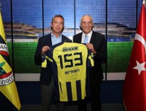 Erman Kunter’den Fenerbahçe Basketbol Müzesi’ne manalı armağan
