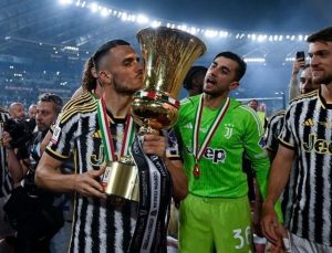 Fenerbahçe, Filip Kostic transferini resmen açıkladı!