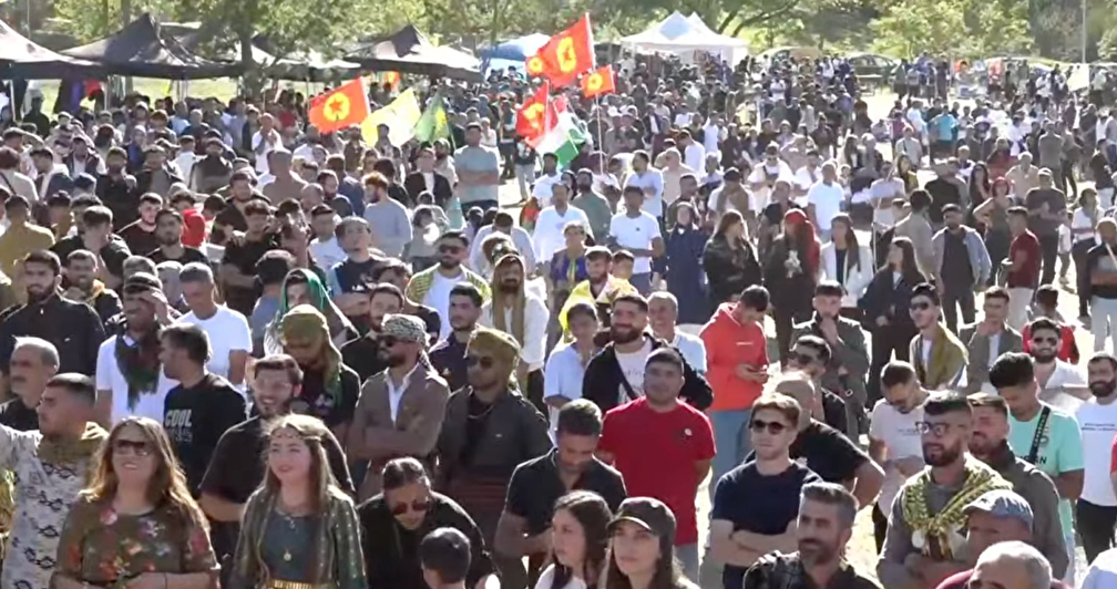 Fransa'da PKK skandalı: Terör örgütü yandaşlarından 'festival' ismi altında paçavralı şov