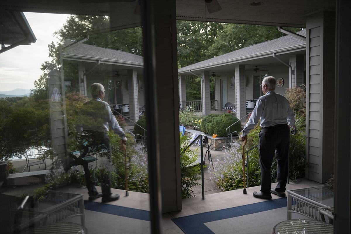 “Hemimelia”, Amerikalı hekimle Afgan çocuk hastasını bir ortaya getirdi