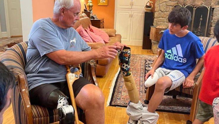 “Hemimelia”, Amerikalı hekimle Afgan çocuk hastasını bir ortaya getirdi