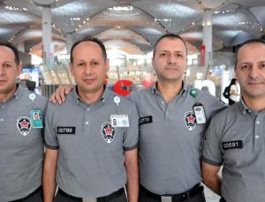 İstanbul Havalimanı’nda yolcuları şaşırtan ikiz güvenlikler