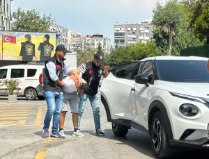 İzmir’i dehşete düşüren katil! 2 kişiyi öldürüp 3 kişiyi yaraladı