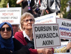 LGBT baronlarına şok! ‘Büyük Aile Buluşması’nda çarpıcı kelamlar