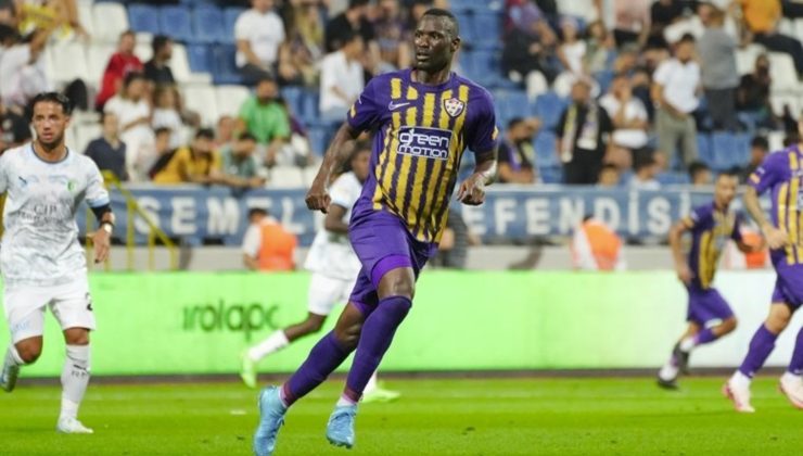Mame Thiam’dan Arda Turan’a övgü! ‘Çok parlak bir geleceği var’