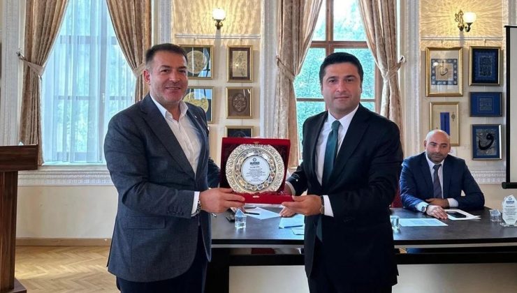 MÜMDER idaresinde bayrak değişimi