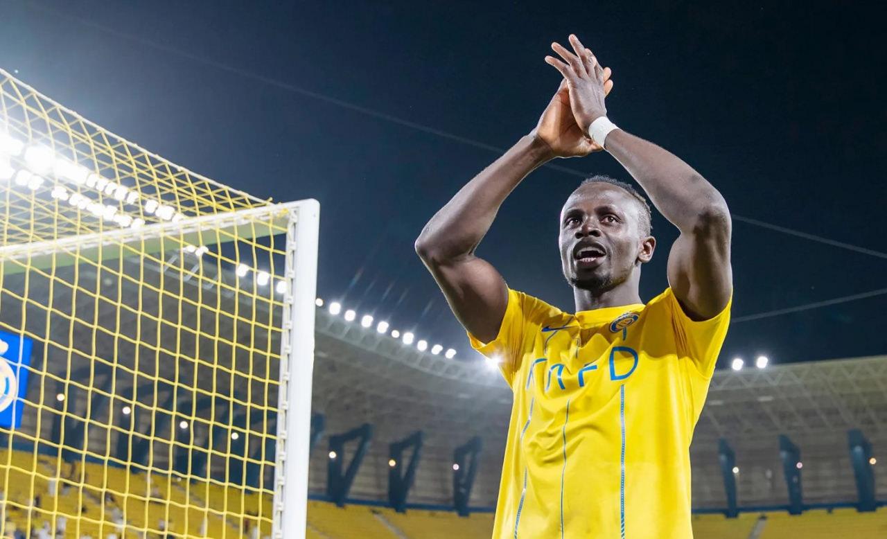 Osimhen'i gölgede bırakacak transfer için görüşmeler başladı!