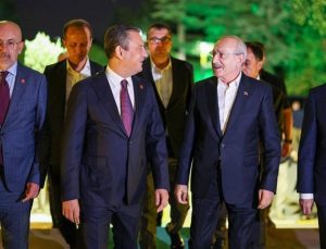 Özel, Ankara’da vilayet müşavere konseyini toplayarak partililerin görüşünü aldı, tenkitlere karşılık verdi: ‘Erdoğancılık oynamıyoruz’