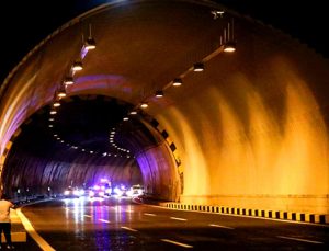 Şoförlere müjde! 38 gündür kapalıydı! Vatandaşların trafik zahmeti son buldu