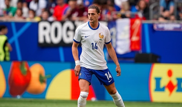 Süper Lig devleri ile anılmıştı: Adrien Rabiot'nun yeni adresi resmen açıklandı!