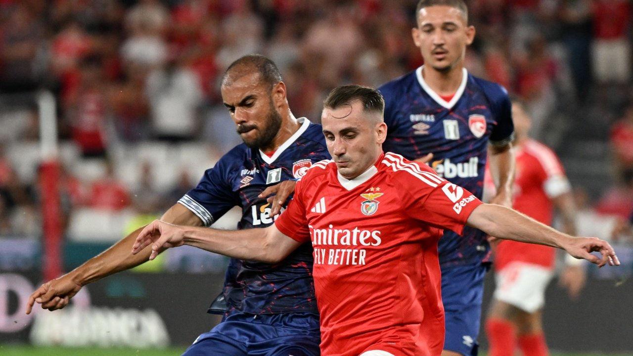 Terim'den büyük övgü! "Avrupa'nın en düzgün kanat oyuncularından biri"