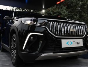 Togg, satışlarda en yakın rakibine 10 bin fark attı