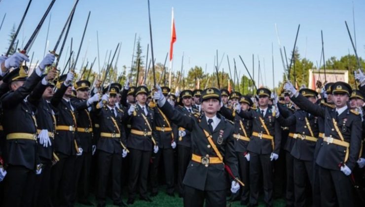 Ulusal Savunma Bakanlığı’ndan ‘teğmenlere idari soruşturma’ tezine cevap