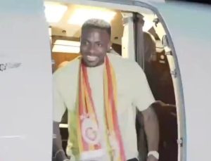 Victor Osimhen Galatasaray için İstanbul’a geldi: İşte Nijeryalı golcünün birinci sözleri!