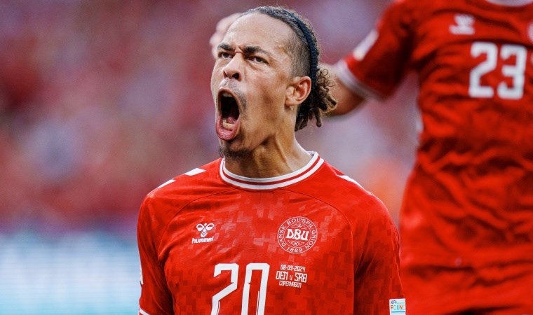Yussuf Poulsen'den süper gol: Danimarka 3 puanı 2 golle aldı!