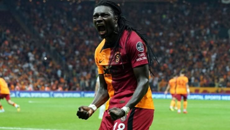 Bafetimbi Gomis’ten Futbol Kariyeri ve Milli Takım Seçimi Üzerine Açıklamalar