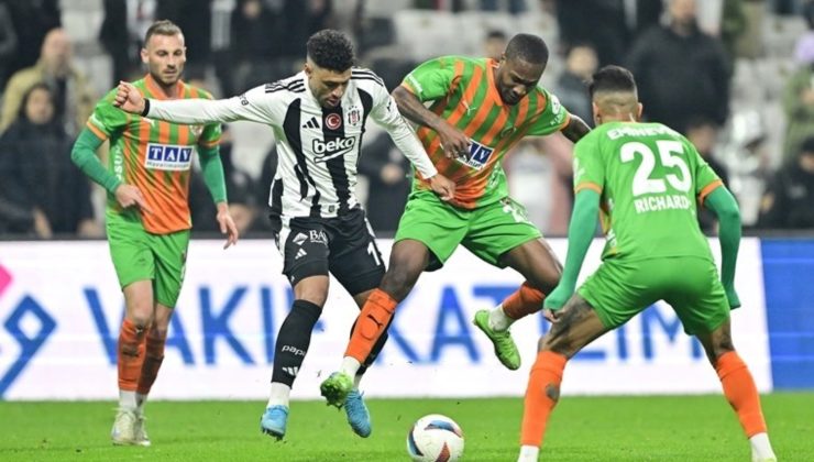 Beşiktaş ve Alanyaspor Arasında 1-1 Beraberlik