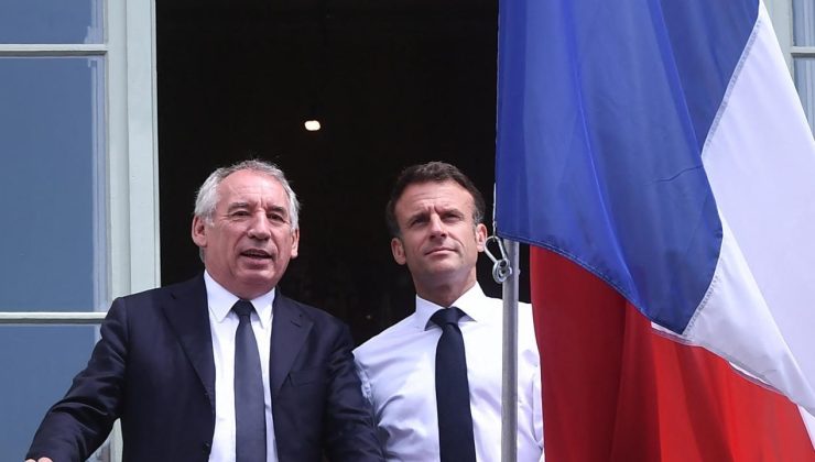 Fransa’da Yeni Hükümet: Bayrou Dönemi ve Aşırı Sağcıların Etkisi