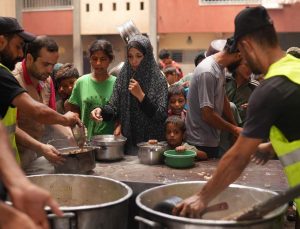 Gazze’deki Zorlu Yaşam Koşulları ve Şefkat Eli Derneği’nin Yardım Faaliyetleri