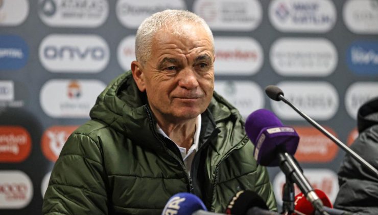 Hatayspor, Adana Demirspor’a 3-1 Mağlup: Rıza Çalımbay’ın Açıklamaları