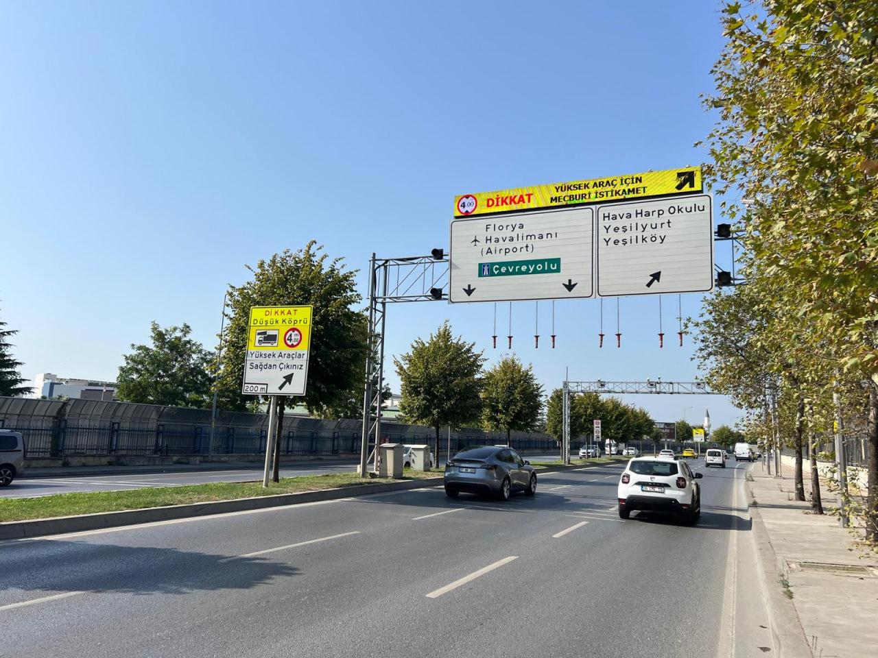 İBB, Bakırköy Alt Geçidinde Kazaları Önlemek İçin Çalışmalara Başladı