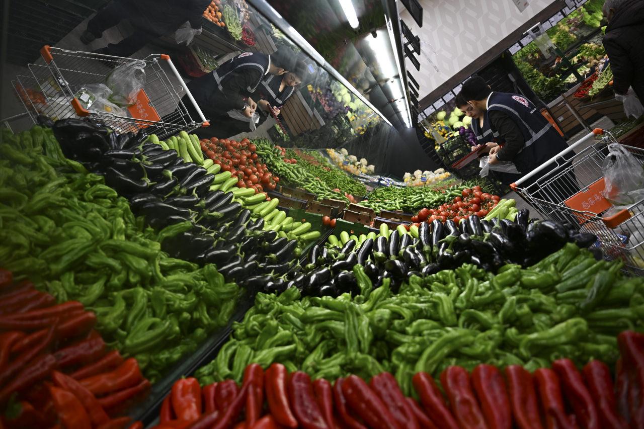 Minimum fiyat fırsatçılığı: Marketlere ceza yağdı!