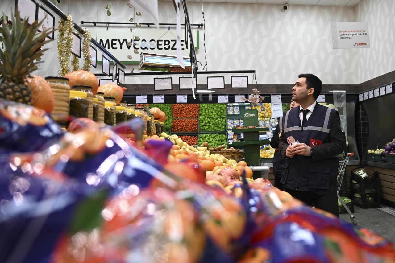 Minimum fiyat fırsatçılığı: Marketlere ceza yağdı!