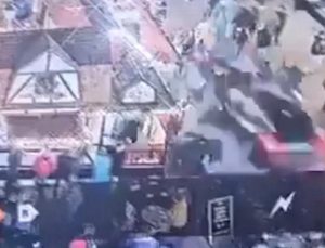 Noel Pazarında Saldırgan Yakalandı