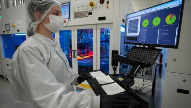 Bakan Kacır: Türkiye, güneş paneli üretiminde Avrupa’da önder pozisyonda